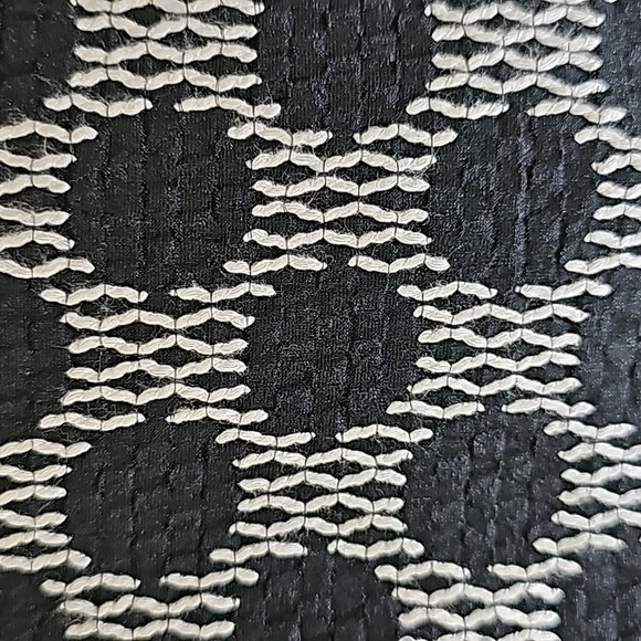 AnnTaylor Black & White Pencil Skirt Size 2 - Picture 2 of 7